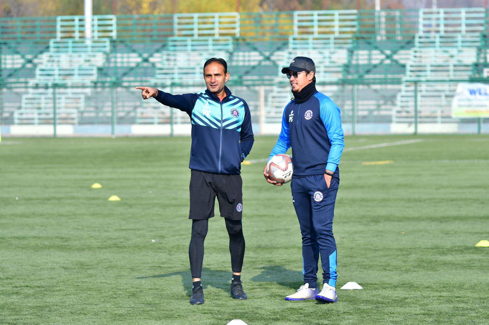 Covid-19: Real Kashmir coach Robertson and family to fly home